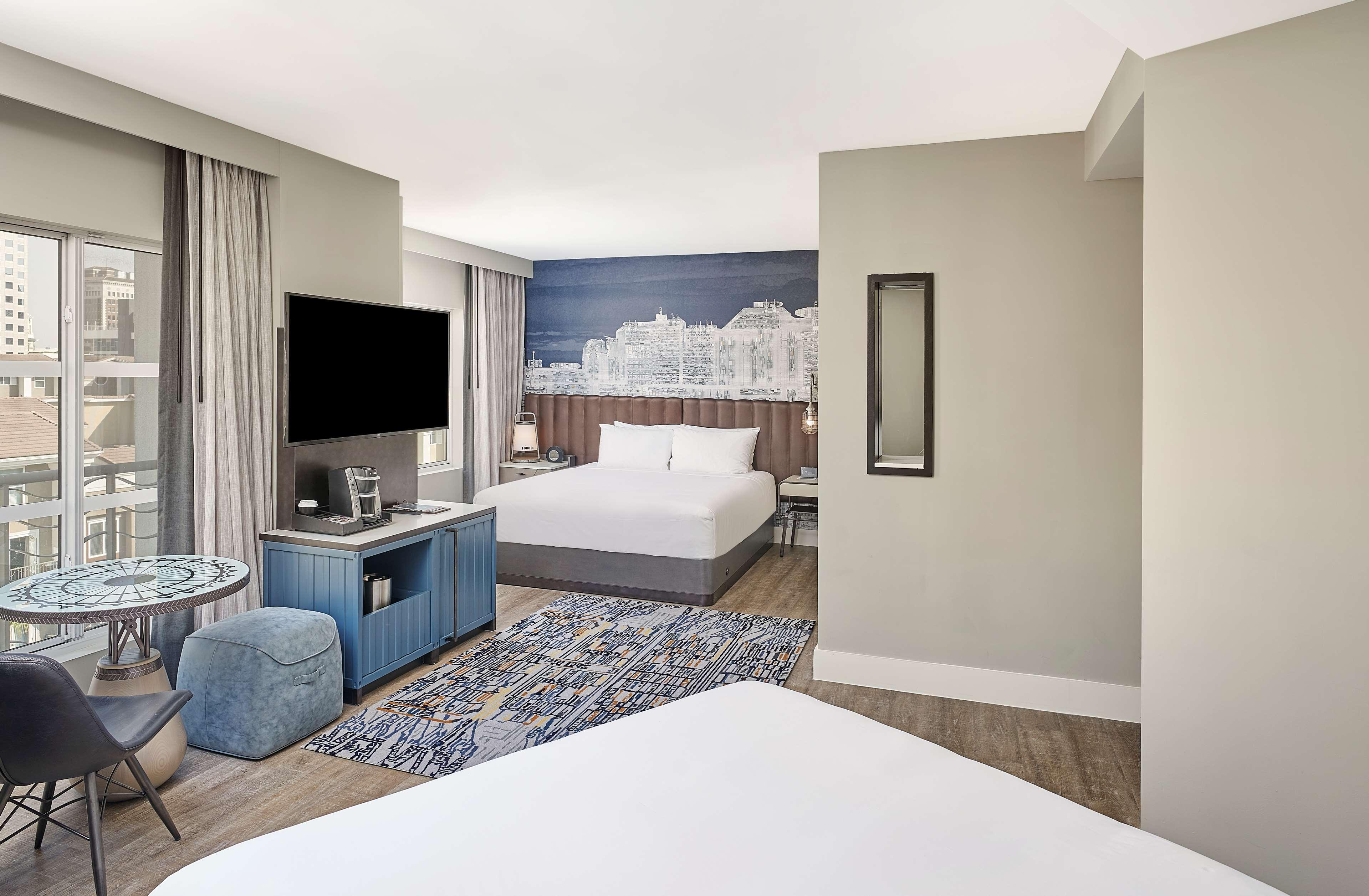 Hyatt Centric The Pike Long Beach Bagian luar foto